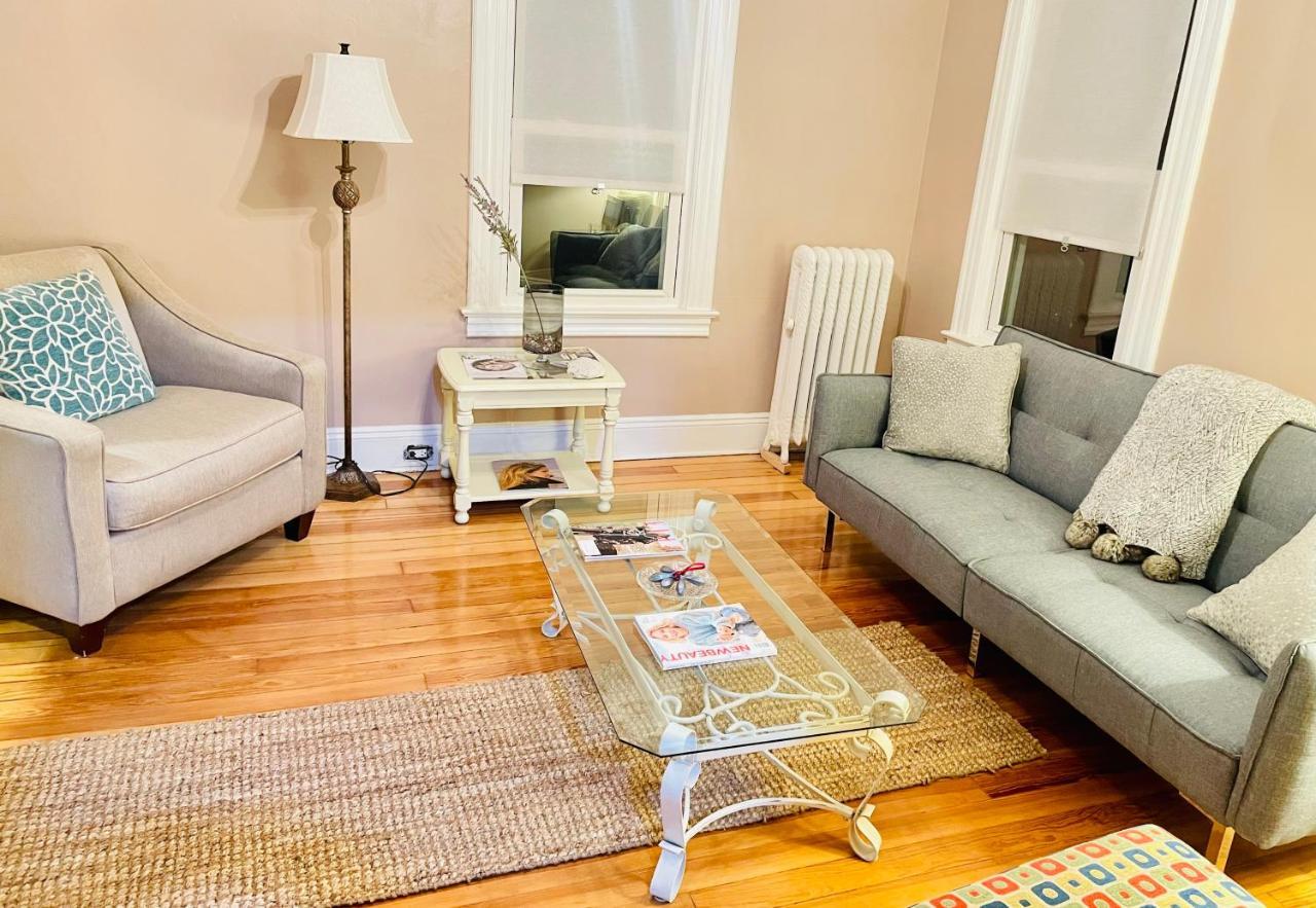 Delightful 2Br Apartment With Balcony - 15 Min From Mohegan Sun- Foxwoods Casinos & Mystic New London Exterior foto