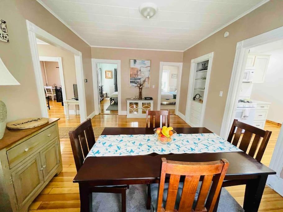 Delightful 2Br Apartment With Balcony - 15 Min From Mohegan Sun- Foxwoods Casinos & Mystic New London Exterior foto