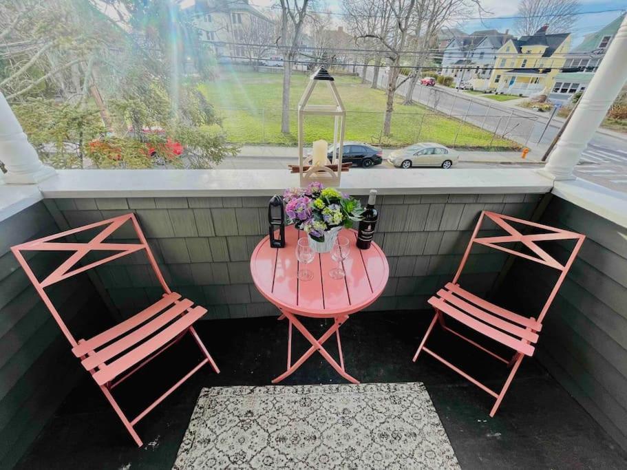 Delightful 2Br Apartment With Balcony - 15 Min From Mohegan Sun- Foxwoods Casinos & Mystic New London Exterior foto