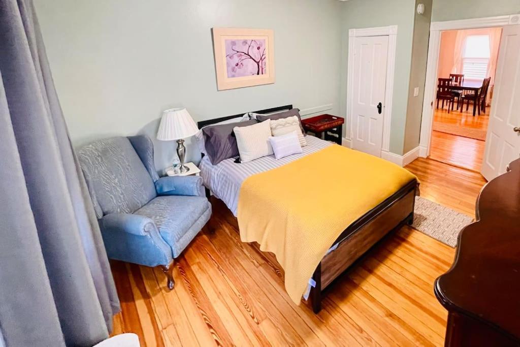Delightful 2Br Apartment With Balcony - 15 Min From Mohegan Sun- Foxwoods Casinos & Mystic New London Exterior foto